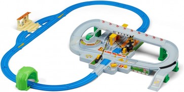 TAKARA TOMY 5th Anniversary! Let's play with Tomica! Kuruzo Wataruzo! Kankan Railroad Crossing DX Set, TAK13788, by TAKARA TOMY