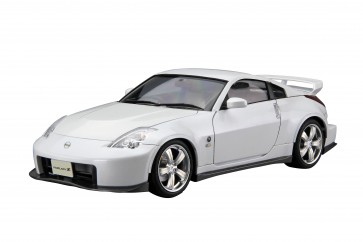 Aoshima 1/24 The model car No.69 NISSAN Z33 FAIRLADY Z VERSION NISMO '07  , AOS58480, by AOSHIMA
