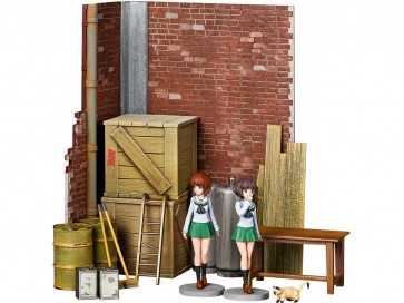 KAIYODO 1/24 ARTPLA GIRLS und PANZER Final Chapter Garage Set [A], KYD90413, by KAIYODO