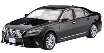 Fujimi 1/24 ID 97 Lexus LS 600 hL 2013 model, FUJ39251, by FUJIMI