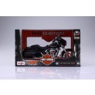 Aoshima Skynet 1/12 Finished Bike model Harley Davidson 2015 Street Glide Special , AOS04484, by AOSHIMA