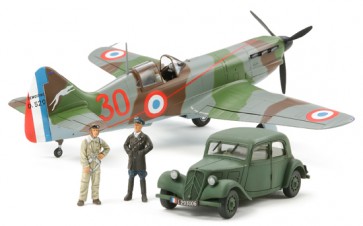 TAMIYA 1/48 Devoatinu D.520 staff with car , TAM61109, by TAMIYA