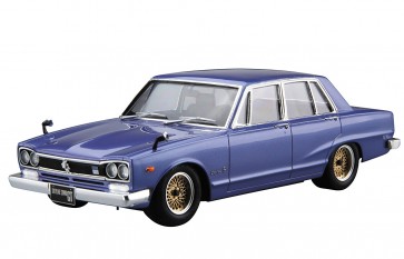 Aoshima 1/24 Nissan GC 10 Skyline 2000 GT '71 plastic kit , AOS53478, by AOSHIMA