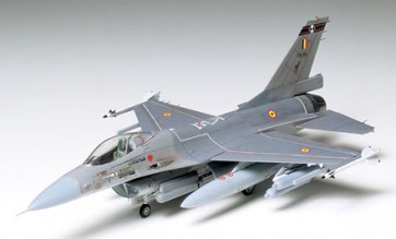 TAMIYA 1/72  F-16Fighting Falcon , TAM60701, by TAMIYA