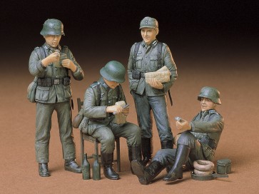 Tamiya 1/35 GERMAN SOLDIERS AT REST , TAM63966, by TAMIYA
