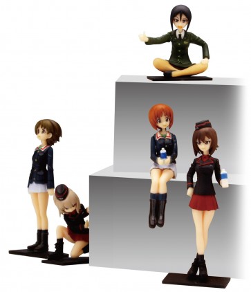 Platz 1/35 Girls & Panzer Oarai Joshi Gakuen x Kuromorimine Jogakuen with Chono Figure set plastic kit , PLZ24777, by PLATZ