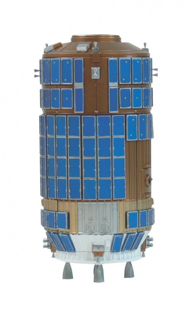 Aoshima 1/72 Spacecraft 2 HTV (space station supply machine) plastic kit japan NEW Zipang Hobby