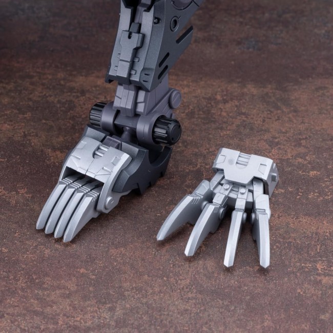 Kotobukiya 1/72 Zoids LIGHTNING SAIX Irvine Special 2000 -Recolor