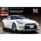 Aoshima  1/24 pre-painted NISSAN GT-R(R35) 2014-MODEL (Brilliant White Pearl) , AOS11348, by AOSHIMA