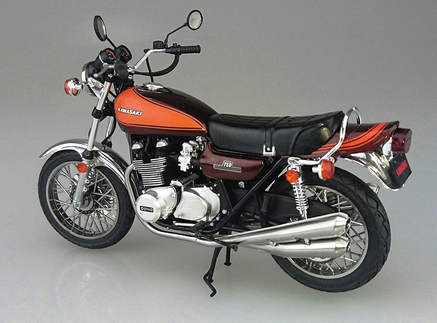 Aoshima 1/12 motorcycle 2 Kawasaki 750 Roadster ZII plastic kit