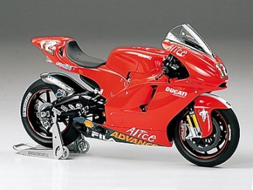 Tamiya 1/12 Masterwork Collection  MotoGP Ducati Desmosedici '04 FINISHED MODEL  , TAM10466, by TAMIYA