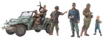 Bandai 1/35 U.C. HARD GRAPH HG CYCLOPS TEAM SET , BAN19191, by BANDAI