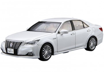 1/24 Toyota GRS210: AWS210 Crown Royal Saloon G1915, AOS05080, by AOSHIMA